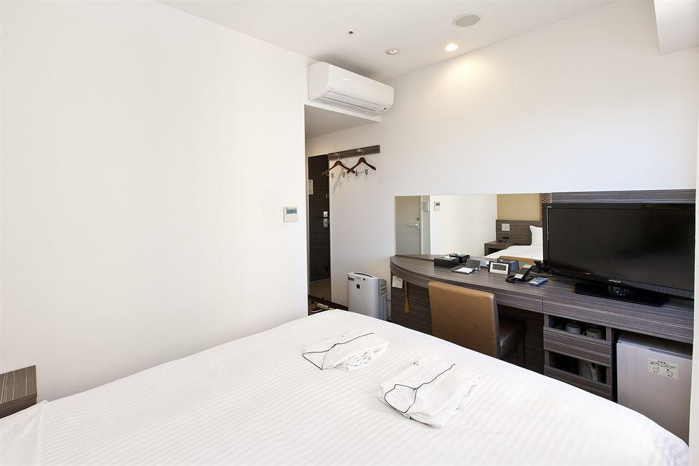 Hotel Livemax Budget Shinbashi Tokyo Exterior photo