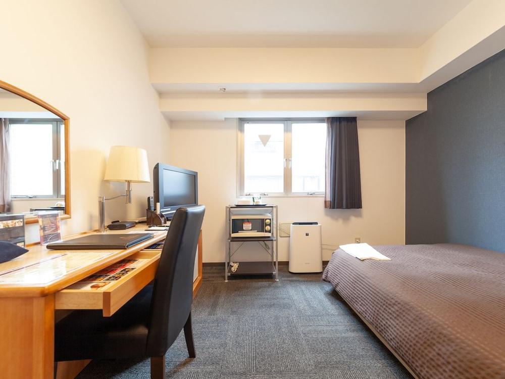 Hotel Livemax Budget Shinbashi Tokyo Exterior photo