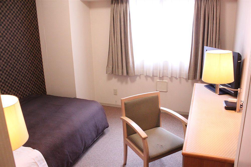 Hotel Livemax Budget Shinbashi Tokyo Exterior photo